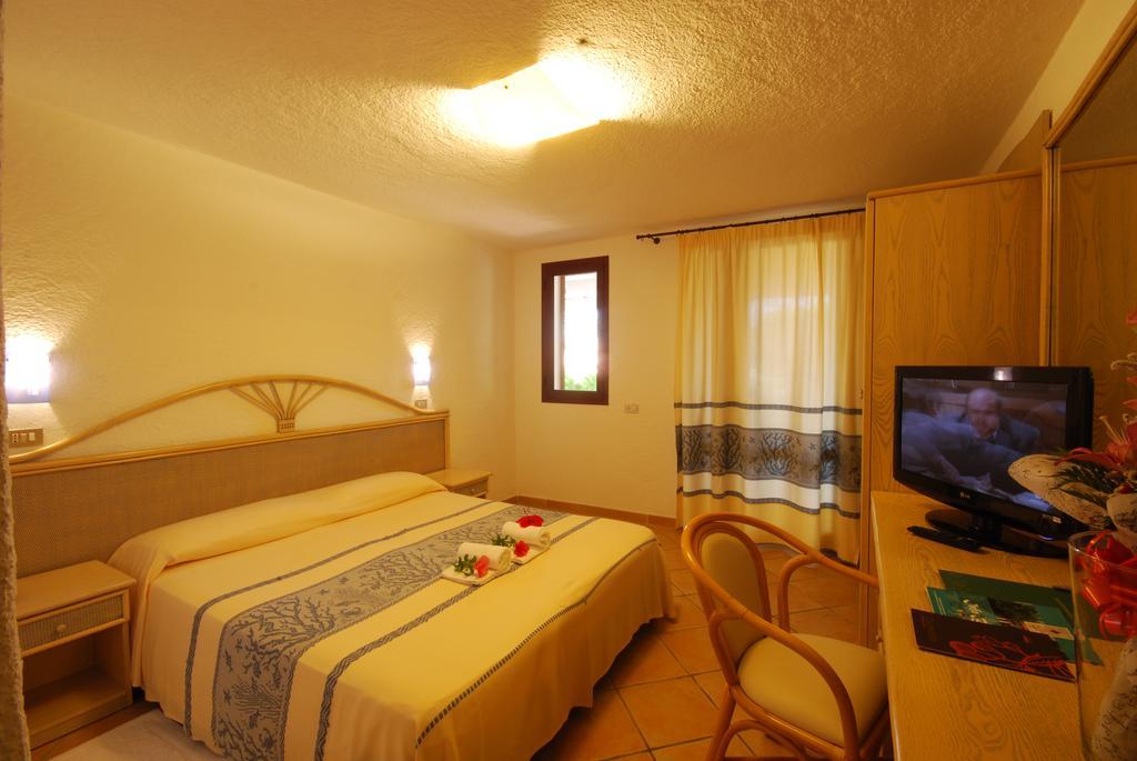Hotel Mon Repos Baja Sardinia Ruang foto