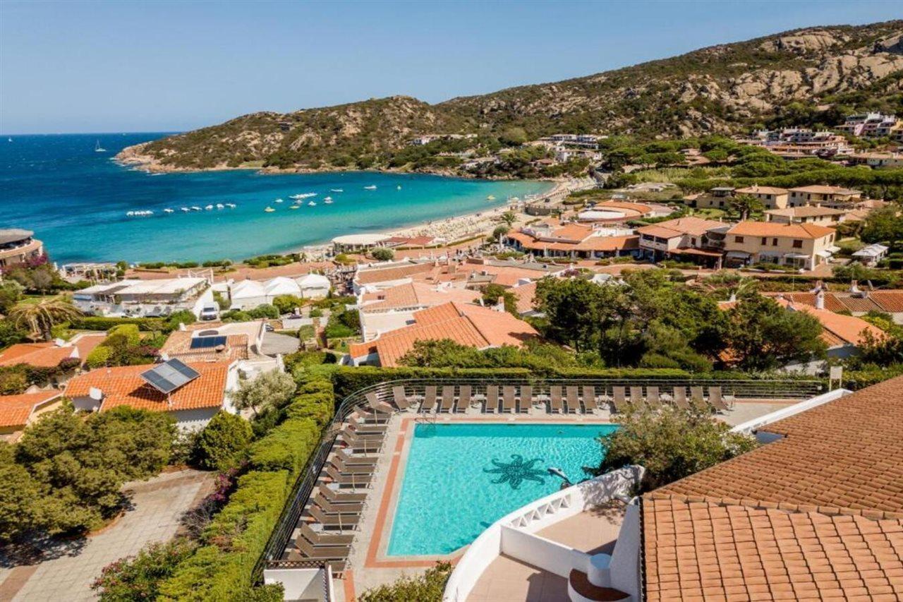 Hotel Mon Repos Baja Sardinia Bagian luar foto